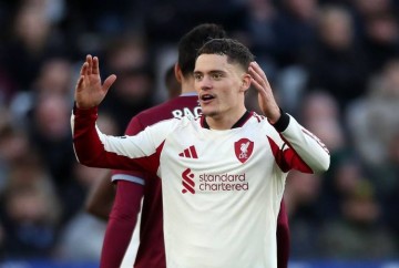 核心之争!维尔茨10号位重获新生,没有萨拉赫的利物浦能走多远