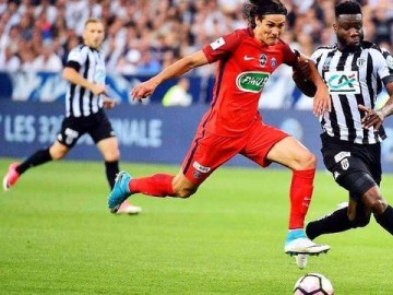 法甲专家：昂热VS里昂——攻防博弈下的胜负手与比分推演