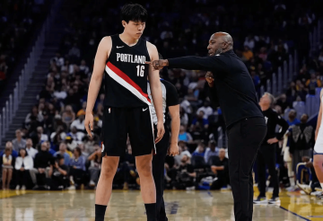 G联盟背靠背两战砍47分21板!开拓者官宣召回杨瀚森