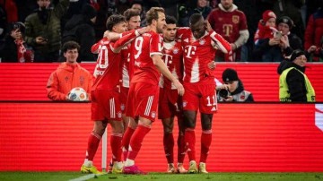 逆转！拒绝爆冷！德甲冠军上演绝杀，赛季不败继续高居榜首