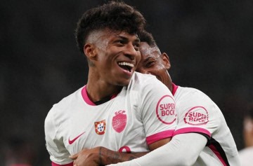 第86分钟绝杀!法甲领头羊轰然倒下,惨遭逆袭,欧冠3场2负