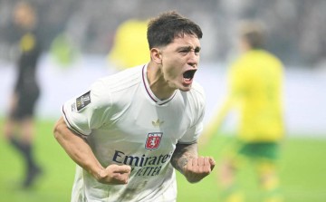 3-0完胜,24岁国米旧将爆发:无解双响炮助力里昂两连胜,逼近法甲前四