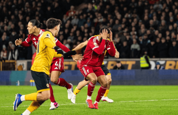 补时崩盘成瘾,利物浦5次绝杀丢9分,欧冠资格真要悬了