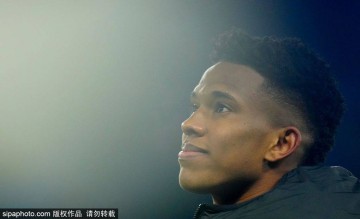 库库雷利亚:从巴萨弃将到切尔西明星的逆袭之路