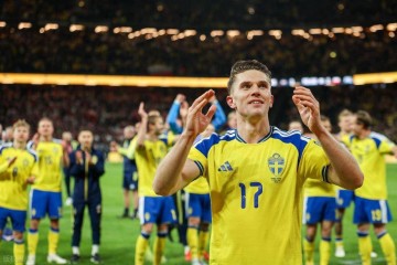 瑞典晋级世界杯！3-2淘汰波兰，阿森纳神锋绝杀+半决赛帽子戏法