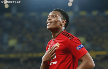 古早曼联“意难平”:30岁不到没球踢,巅峰6000万如今只剩零头