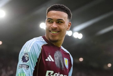 今夏转会有戏！曼联追德甲中场要花4000万，热刺看上亿元英格兰国脚