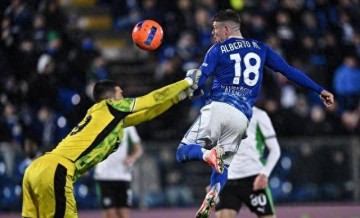 随着米兰1-0拉齐奥登顶,尤文2-1,科莫2-0,意甲最新积分榜出炉