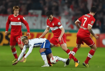 德甲 法兰克福VS弗赖堡,谁能够在较量中占据上风?