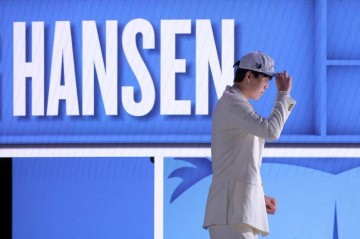 热评：杨瀚森把勇士全队惹毛了 那些嘲笑开拓者的人呢？