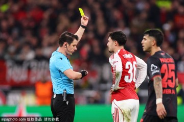 欧冠烽烟再起:英伦豪门命悬一线,今晚三场生死战解析