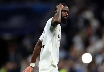 伤愈归来,33岁吕迪格再现巅峰状态:严防哈兰德重塑皇马后防核心