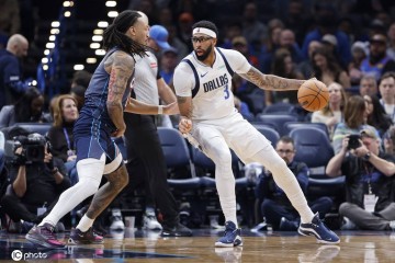 名记:独行侠在内外部都讨论过浓眉的交易