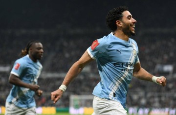 争议!球迷赛后批评瓜迪奥拉:知道为什么皇马能淘汰曼城了吧?