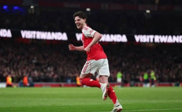 枪手险胜蓝军赖斯体力透支主动要求换下,阿尔特塔忧心他受伤带来巨大影响