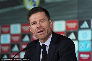 西媒:若皇马欧冠大比分输曼城 阿隆索或被立即解雇