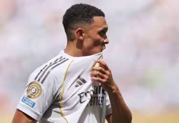 2大惊天变局!穆帅降维冲西甲?拉什福德1亿转会巴萨接班莱万?