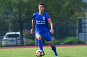 喜讯!蒋圣龙6月份夏窗将以700万转会费加盟德甲汉堡队,却被辟谣