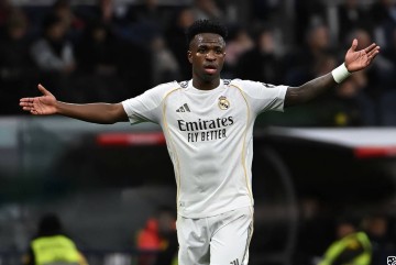 凌晨1点30皇马出战：目标双杀+西甲9连胜姆巴佩冲刺40球