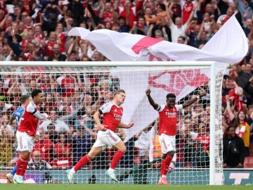 欧冠半程:英超排名难得一见,西甲、德甲和意甲,全部挑战失败