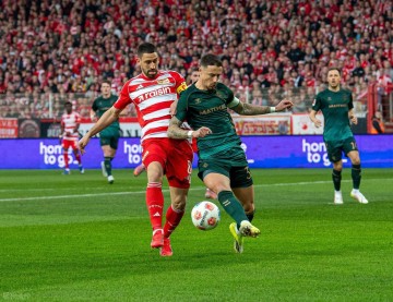 随着不莱梅4-1,法兰克福0-0,德甲最新积分榜出炉