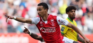 放弃法国籍!足协有望提前运作法甲冠军队核心提前入籍归化,重庆铜梁龙已跟这位强援官宣签约