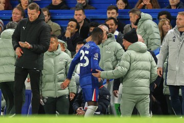 少一人的切尔西让阿森纳犯难,英超争冠从来不乏拼桌的