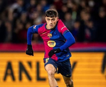 巴萨今晚迎来2025年收官战,争取西甲半程冠军,力压皇马抢四分优势