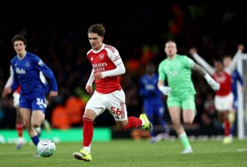 2-0，1-1！英超争冠格局再生变，阿森纳多赛1场9分领跑