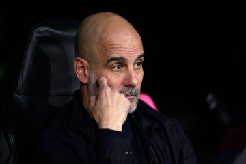 暴怒!瓜迪奥拉狂喷批评者:输球就被围剿,我受够了双重标准