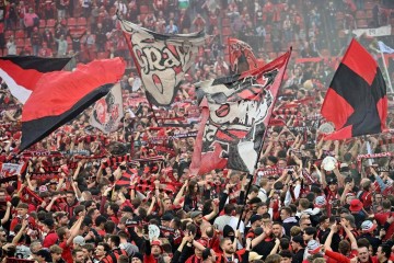 欧冠生死战!德甲豪强勒沃库森VS英超劲旅纽卡斯尔联,这场“进球大战”谁能笑到最后?