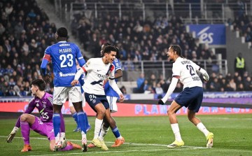 法甲第20轮战罢,巴黎圣日耳曼领跑积分榜,争冠形势愈发紧张