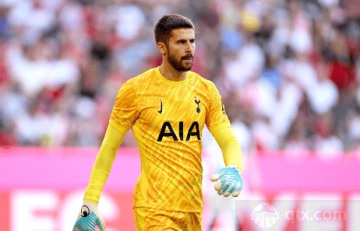 尤文图斯计划引进热刺门将维卡里奥,升级守门员阵容。