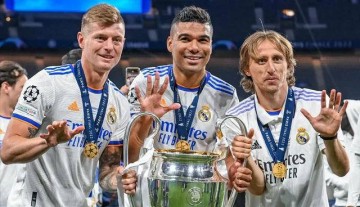 深度对比C罗与姆巴佩：为何同样依赖队友助攻，皇马战绩却大相径庭？