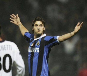 阿莱格里急需伊布式前锋救场，米兰锋线疲软难撑大局