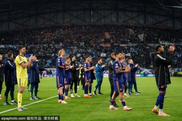 姆巴佩领衔本轮欧冠最佳阵容:新星赖斯与库库的崛起之路