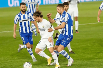 周日021 西甲对决:马竞轮换保杯赛 贝蒂斯残阵哀兵求复仇