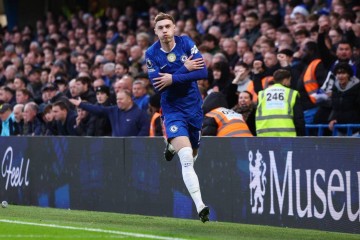 英超最新积分榜:连爆大冷,曼联1-1倒数第1,阿森纳4-1暴打第3维拉