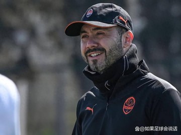 英超西甲一夜变天！热刺5年长约锁死名帅，B席离队引爆3大悬念