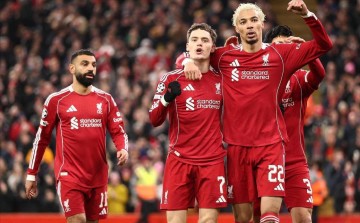 利物浦狂胜6-0，萨拉赫惊艳世界波，豪取三连胜顺利晋级淘汰赛